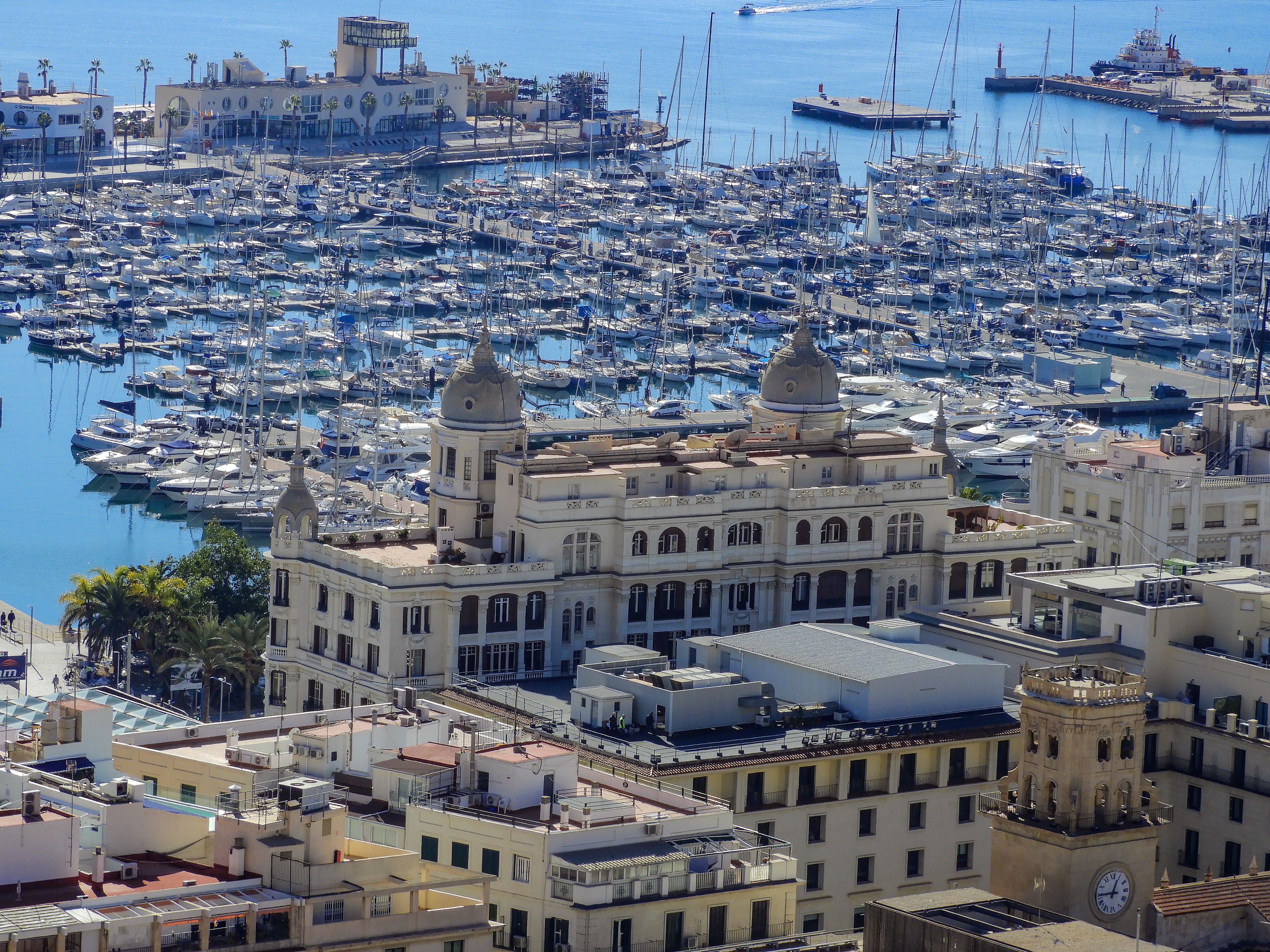 Puerto deportivo de Alicante